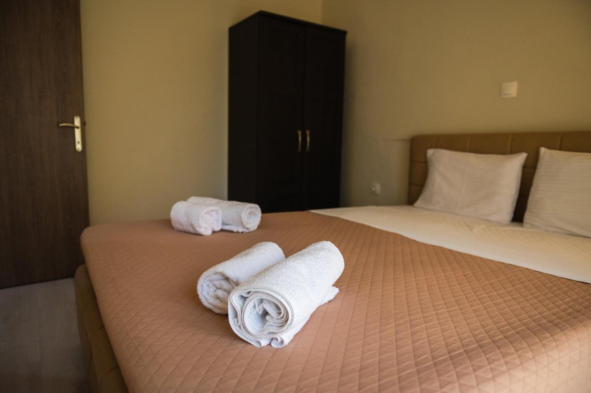 Central Luxurious Suite Near Lighthouse Alexandroupolis Exteriör bild