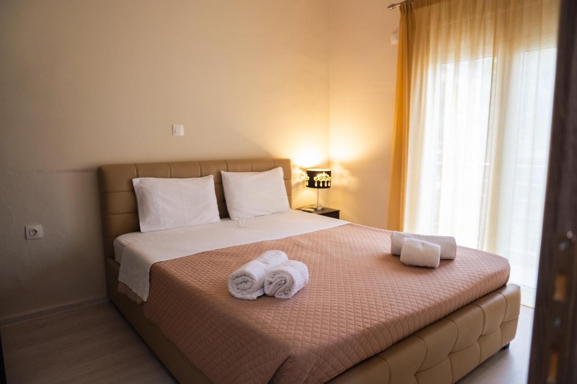 Central Luxurious Suite Near Lighthouse Alexandroupolis Exteriör bild