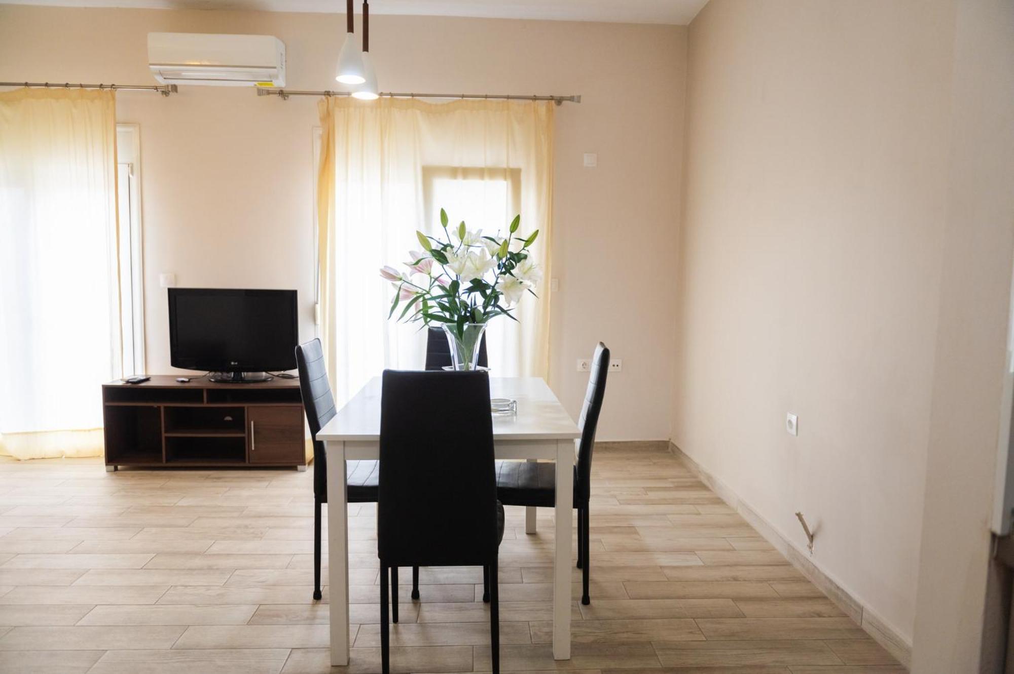 Central Luxurious Suite Near Lighthouse Alexandroupolis Exteriör bild